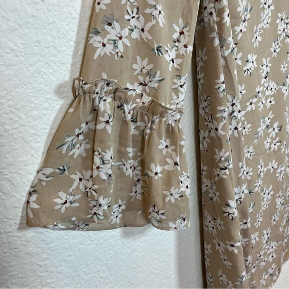 Zalora Collection Floral Nude Printed Bell Sleeve Boho Dress NWT! size Small - Picture 5 of 13
